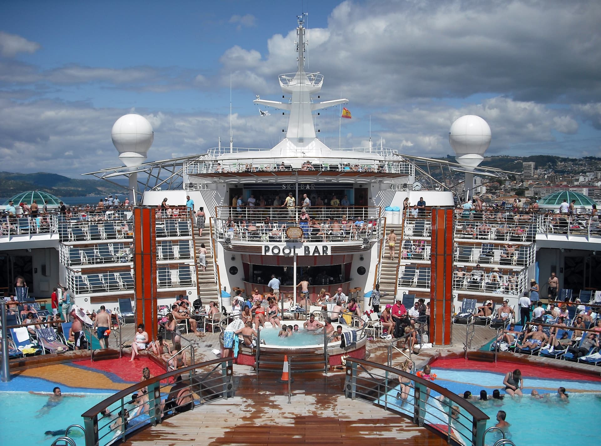 Pool bar aboard a Royal Caribbean cruise ship