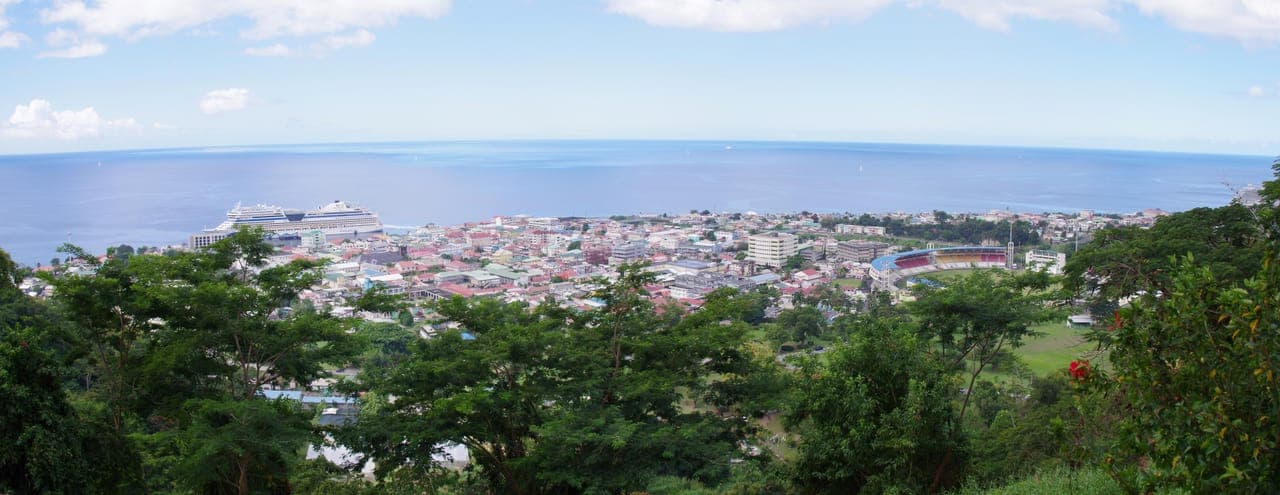 Dominica (Roseau)