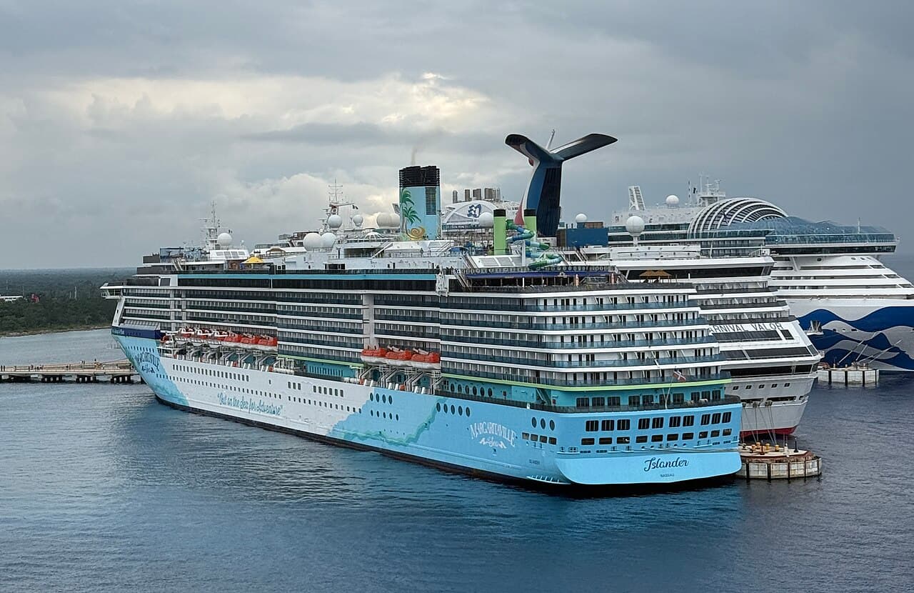 Margaritaville at Sea Islander docked in port