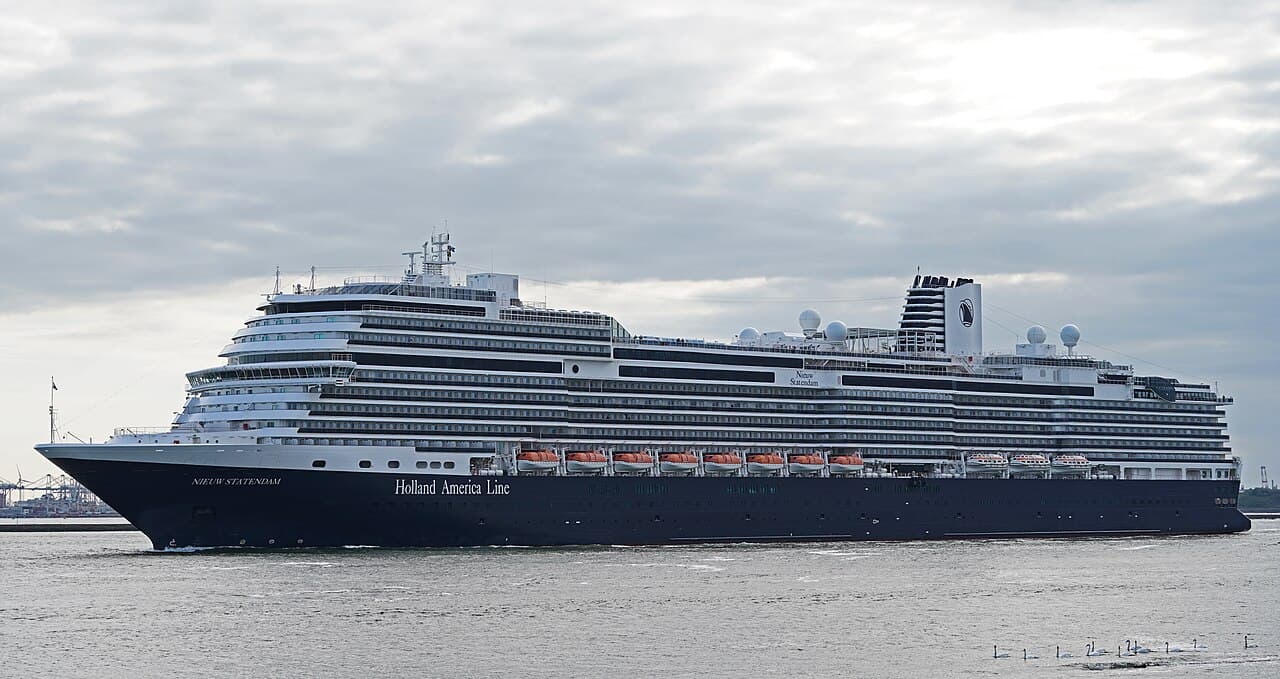 Nieuw Statendam, the second Pinnacle-class ship in the Holland America fleet