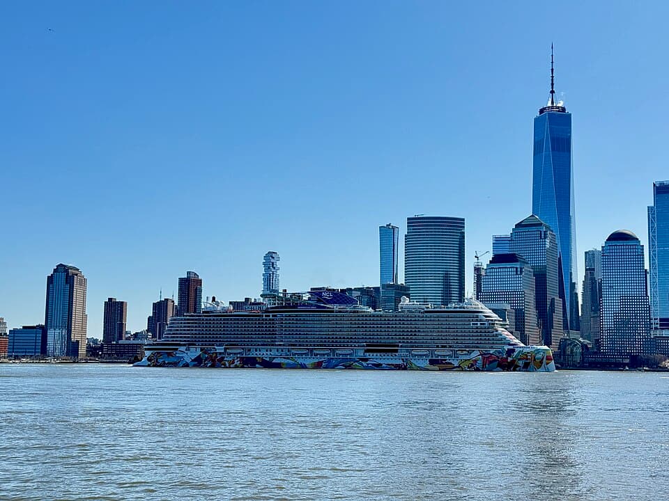 Norwegian Aqua cruise ship, NCL's Prima Plus class flagship