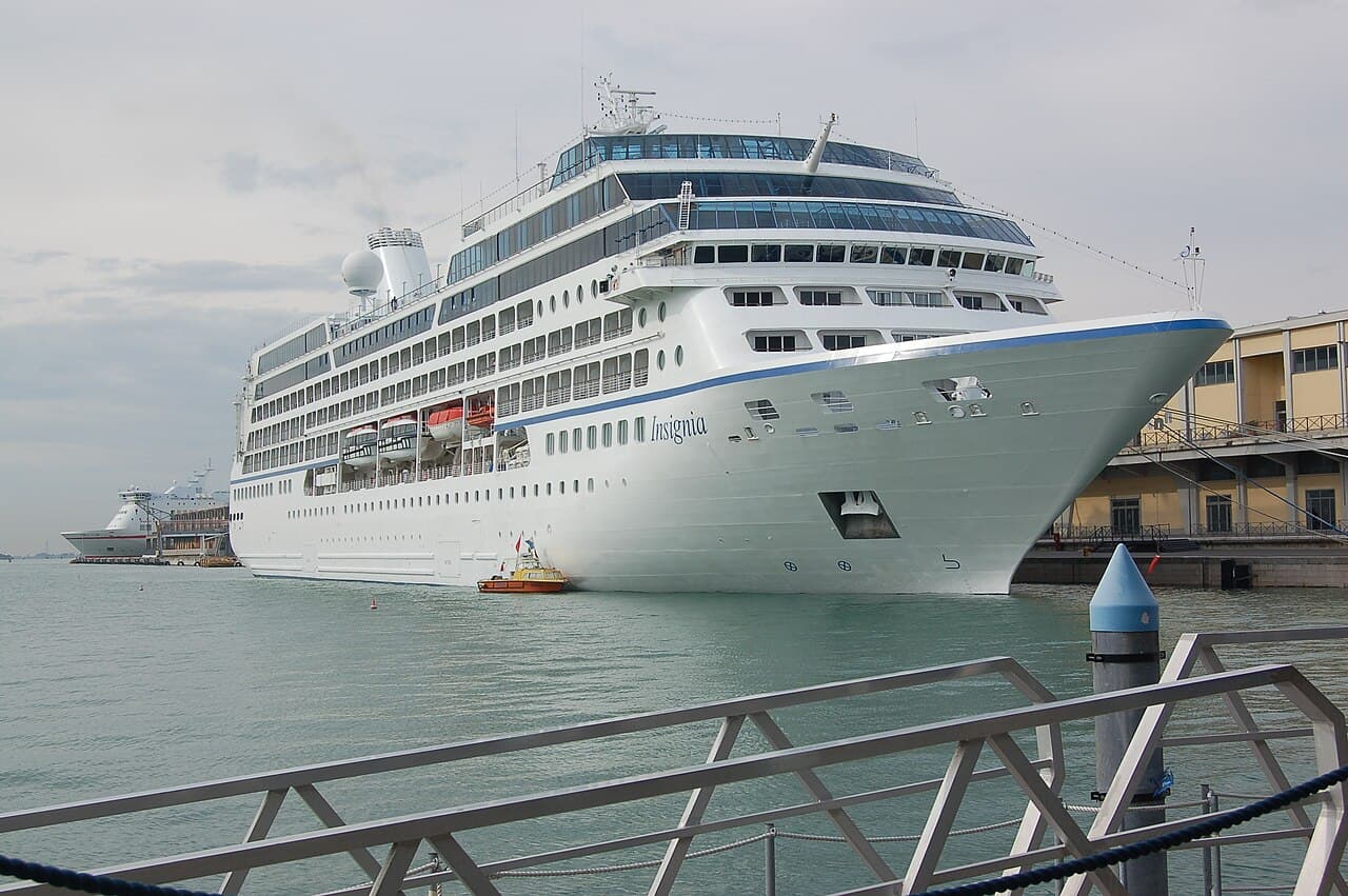 Oceania Insignia in Venice