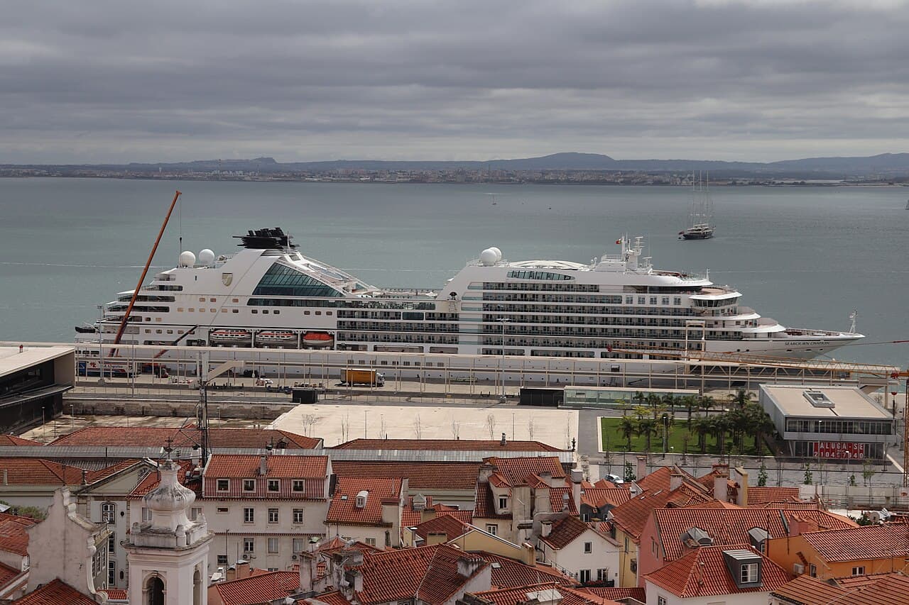 Seabourn Ovation docked in Lisbon