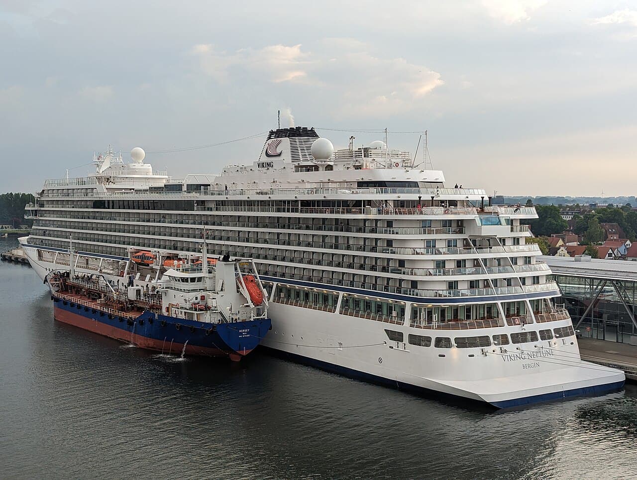 Viking Neptune alongside in Rostock